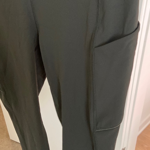 Lululemon Speed Up Leggings - Picture 3 of 7